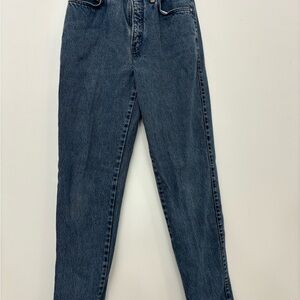 Vintage Levi’s 900 Series Woman’s 5 High Waisted Jeans